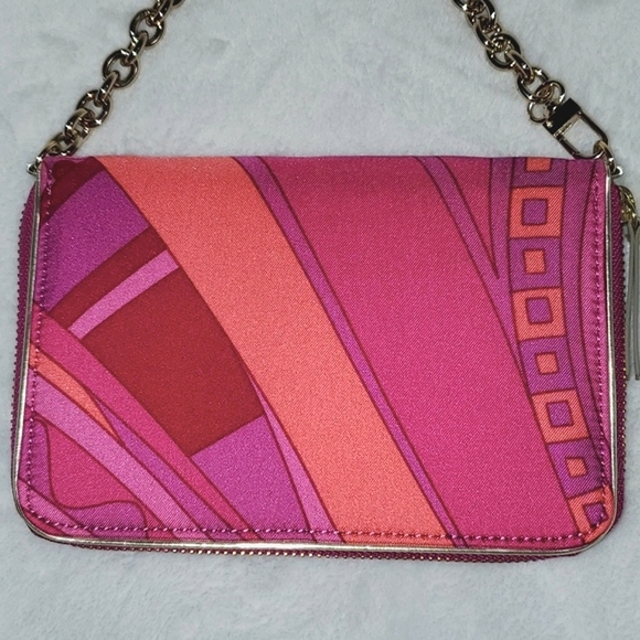 Ann Taylor Organizing Wallet on Chain - Picture 2 of 14